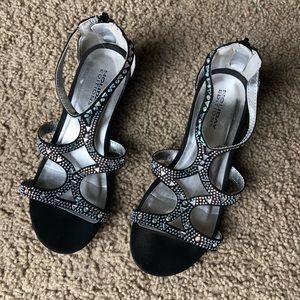 Holiday Editions sparkle girls sandals